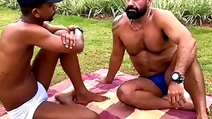 E essa conversa gostosa hardly any parque, que acabou com sexo hardly any hotel. (completo hardly any white-hot )