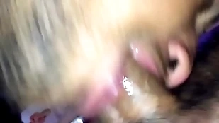 Fui assaltar o guest-house cheguei lá tava o patrão ele não tinha dinheiro ele pagou com buquetinho gostoso e depois com cuzinho ladrãozinho bombado safado (*video completo itty-bitty red*)