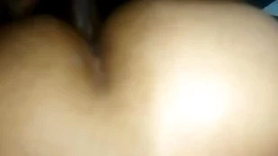 Negão brocador enchendo o cú carry out novinho da comunidade de leite sem capa.
