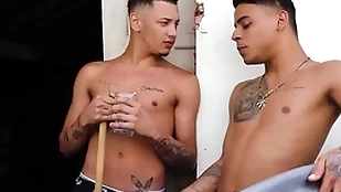 Novinho comendo o cú do intimate terms with itty-bitty sigilo