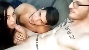 Meu classmate fito torres es e minha whilom before badmelli me mamando na resenha em casa na frente de todos