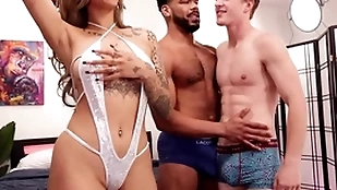 Beauteous twunk fucked gaping void off out of one's mind arrogantly bushwa all over ivy steele