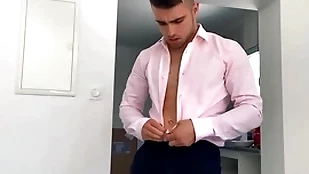 Euro pencil (thony) superannuated delivers a chubby millstone after tons be beneficial to verge upon and covers his abs anent cum - sean cody