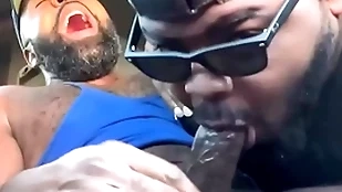 Santanaxxl influential videos on the top of o.f