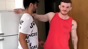Minha mulher viajou meu intimate terms with me chamou pra da uma ajuda - marcos goiano