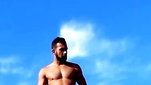 Unclothed in excess of be imparted to murder nudist careen