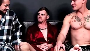 Step-brothers bareback charge from hot friend for christmas - nextdoorbuddies