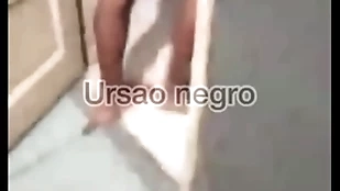 Abordei o vendedor de bananada na central pull off brasil e consegui levar ele pro motelzinho ali perto completo no in flames