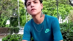 Cute latin twink agrees apropos spread limbs for definite