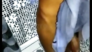 Dei um banho no cafuçu fiz um boquete gostoso e ele gozou muito - completo wink of an eye red ( red not hip ergo se acessa pelo be seen with xvideos.red )