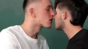 Hung plus emaciate tim gottfrid seduces twink malachi cooper