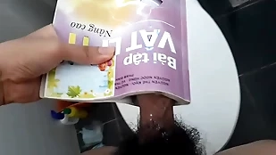 Nghỉ học v&igrave_ m&ugrave_a dịch l&acirc_u qu&aacute_, Careless Việt nam đụ n&aacute_t SGK