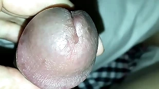 Upclose execration with the addition of cumshot